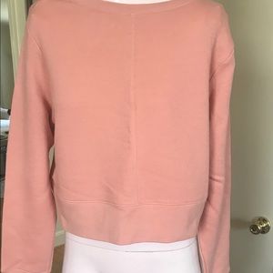 Crop cotton top lightweight top/sweatshirt.